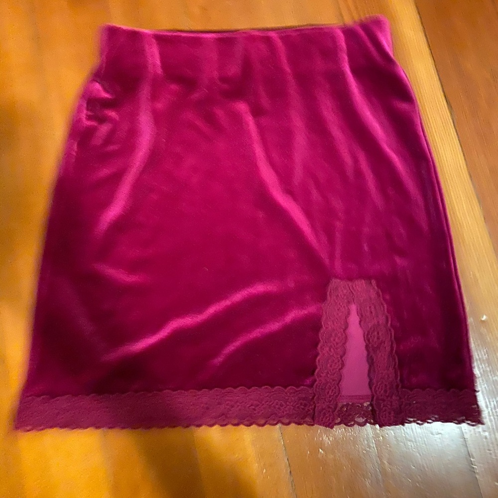 Velvet Forever 21 Skirt 🦋 (2 for $15)